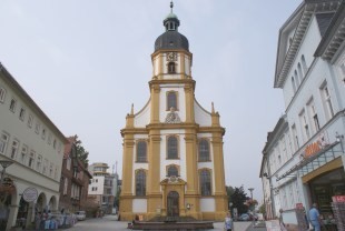 die Kreuzkirche in Suhl
