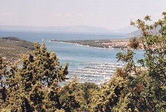 Bucht mit einer Marina in Kroatien