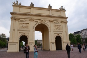 Brandenburger Tor am Luisenplatz in Potsdam